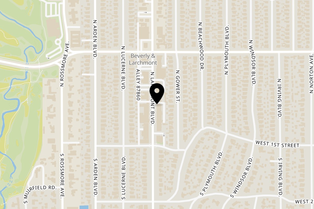 Map showing the location of Go Greek Yogurt Larchmont on 148 N Larchmont Blvd Ste 101 in Los Angeles